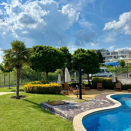 Sunset Deluxe Appartement Kosharitsa